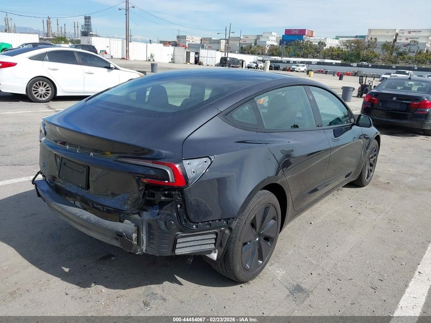 Tesla Model 3 Long Range Dual Motor All-Wheel Drive/Rear-Wheel D, снимка 4 - Автомобили и джипове - 54490596