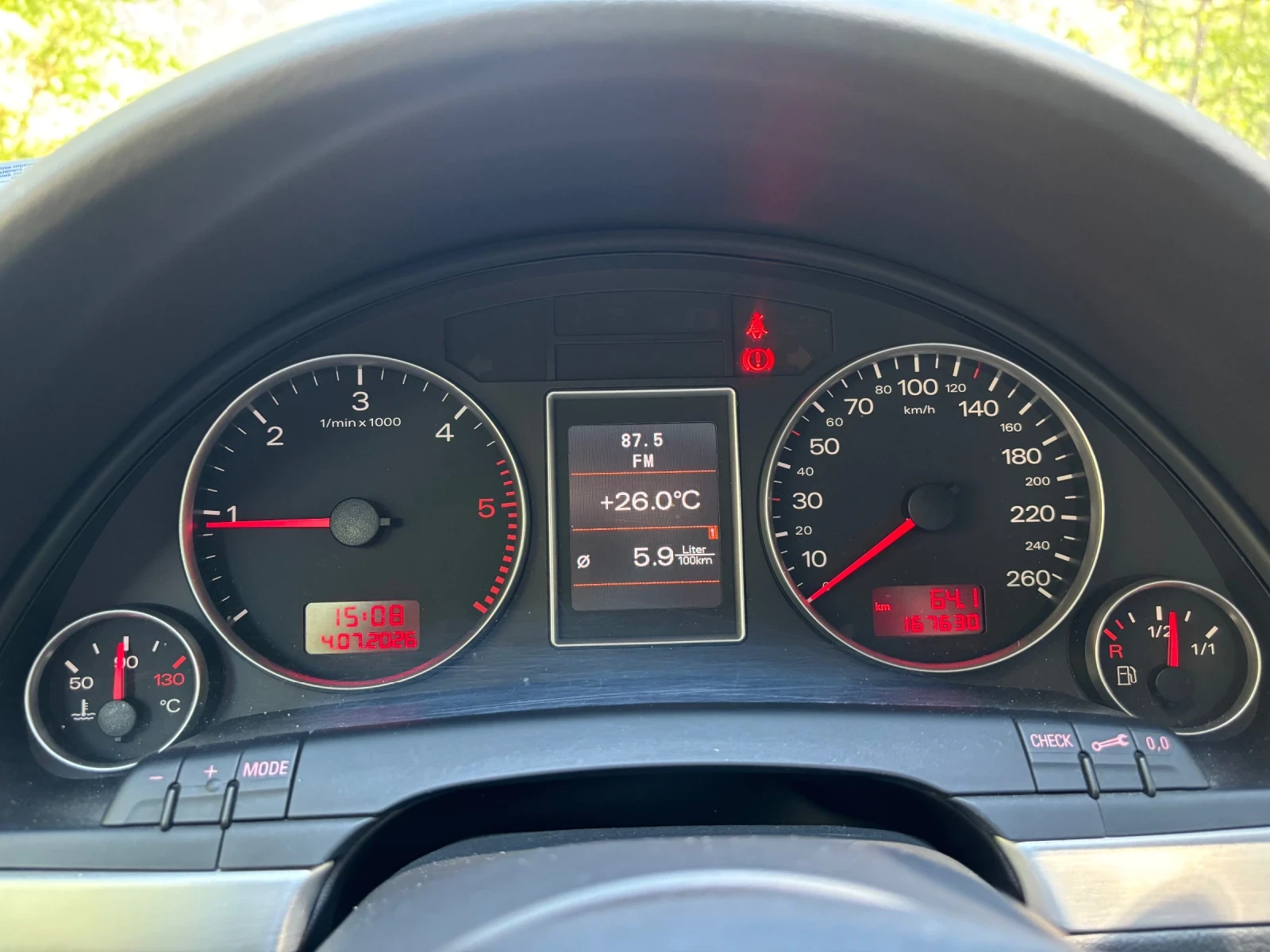 Audi A4 BPW 8 клапана, снимка 6 - Автомобили и джипове - 55155212