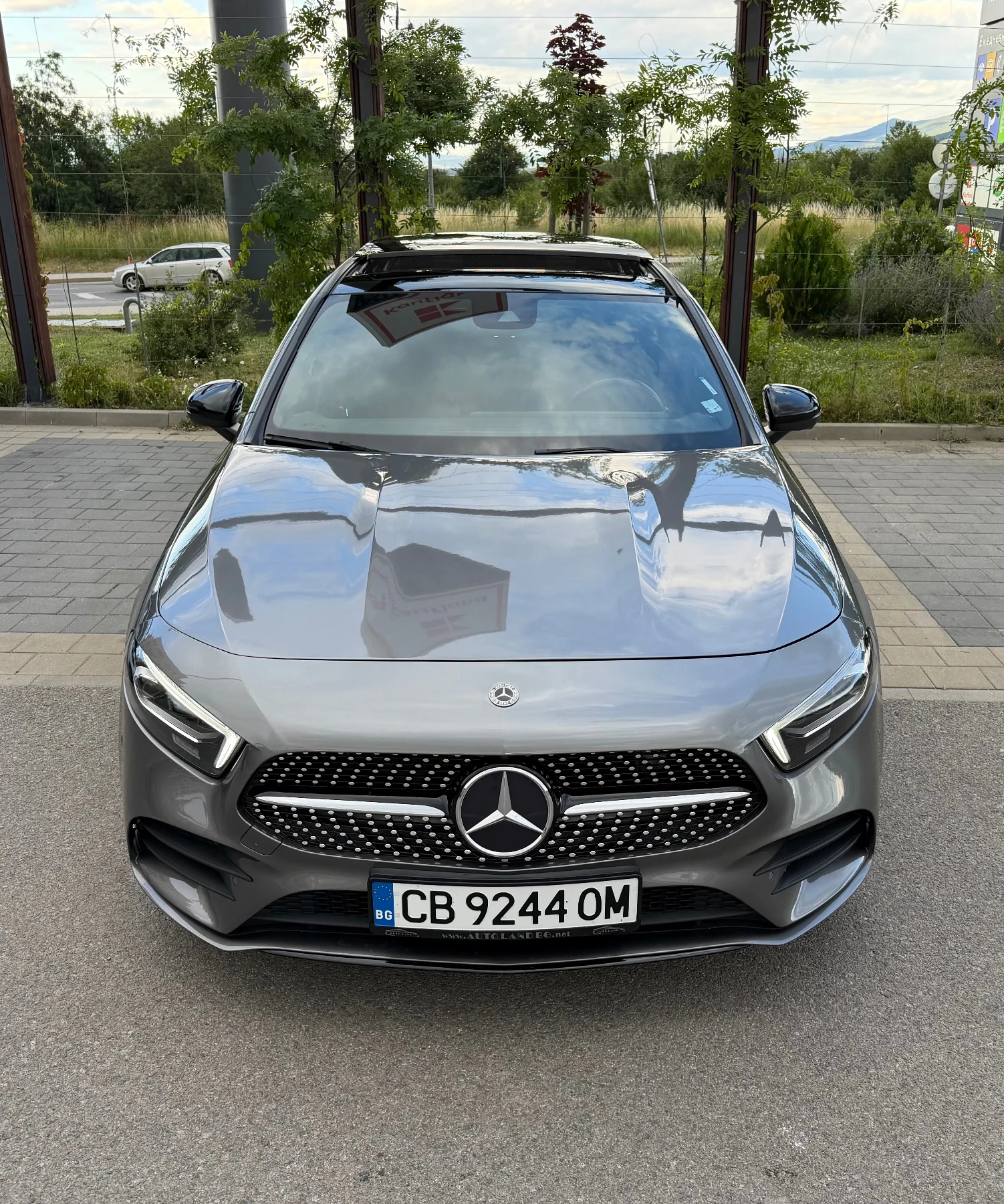 Mercedes-Benz A 200 KEYLESS/МЪРТВА ТОЧКА/360/DISTRONIC/MEMORY/AMG/FULL