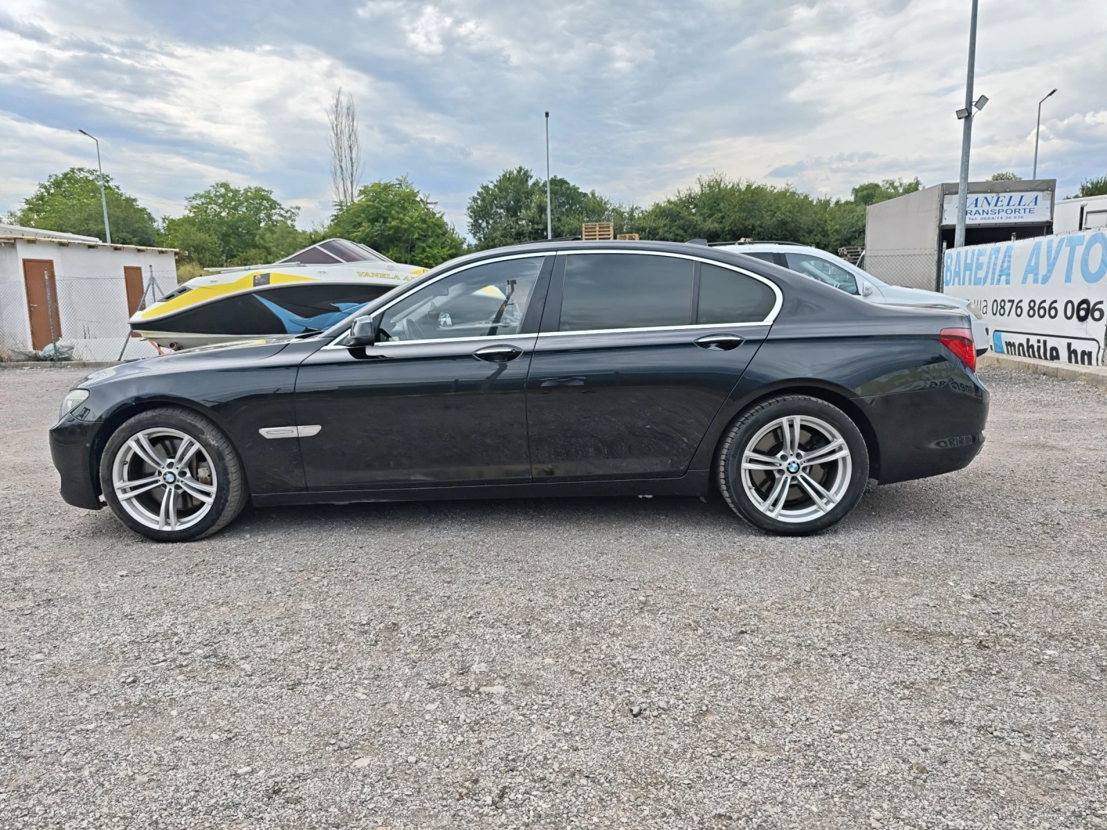BMW 750 TOP FULL, снимка 8 - Автомобили и джипове - 55212004