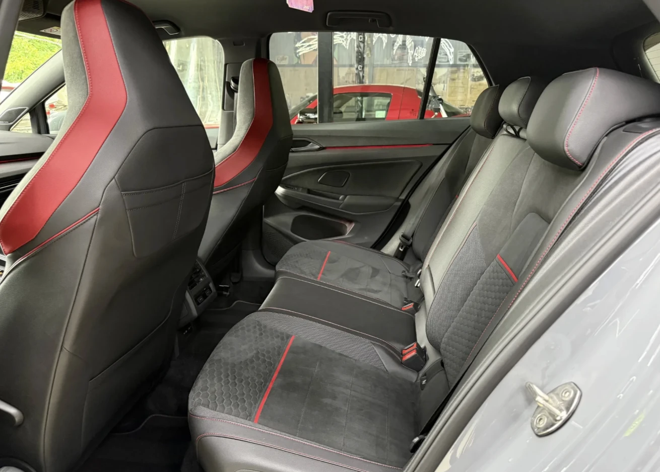 VW Golf VIII GTI/Harman/Камера/IQ Matrix, снимка 7 - Автомобили и джипове - 55778260