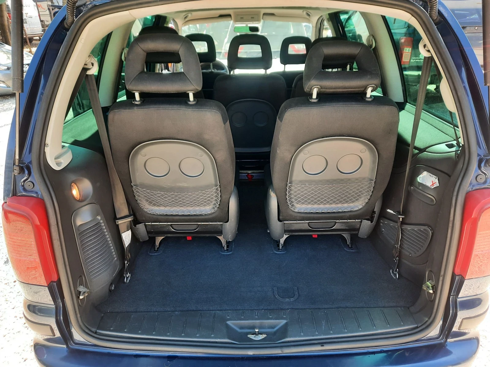 Seat Alhambra 1.8 i turbo 7 места, снимка 12 - Автомобили и джипове - 56024052