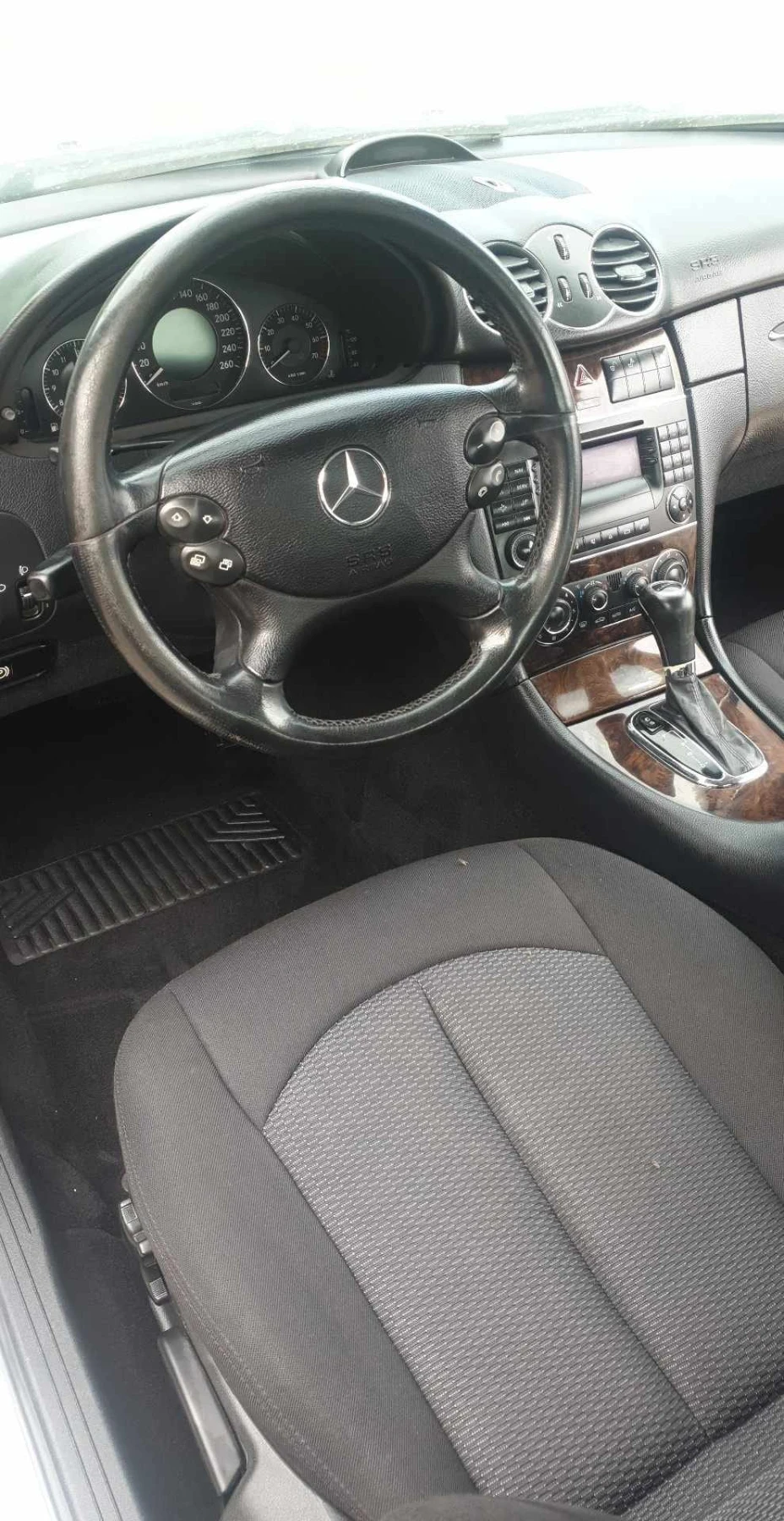 Mercedes-Benz CLK 200 KOMPRESSOR FACELIFT, снимка 7 - Автомобили и джипове - 56057824
