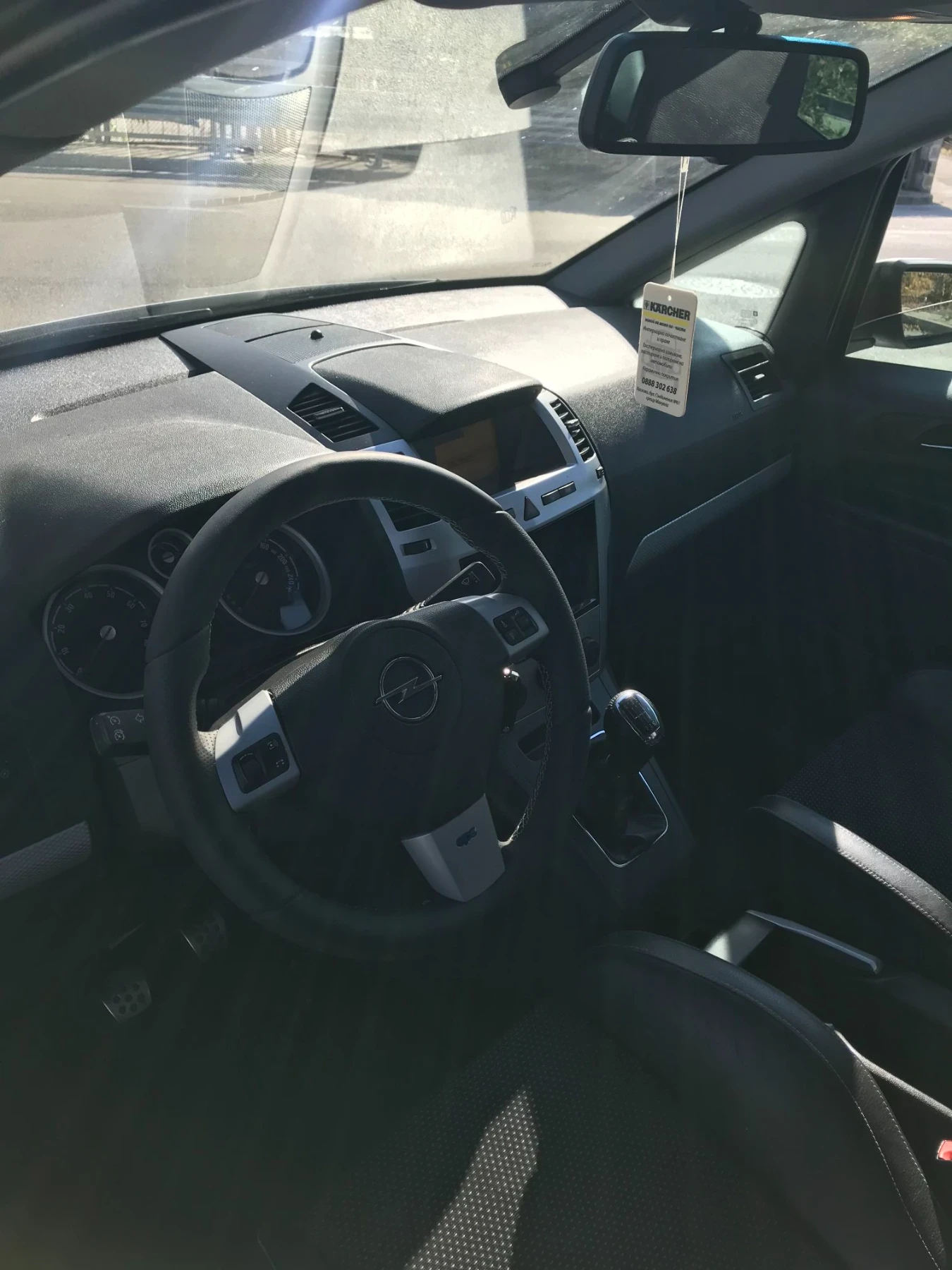Opel Zafira, снимка 11 - Автомобили и джипове - 56553410