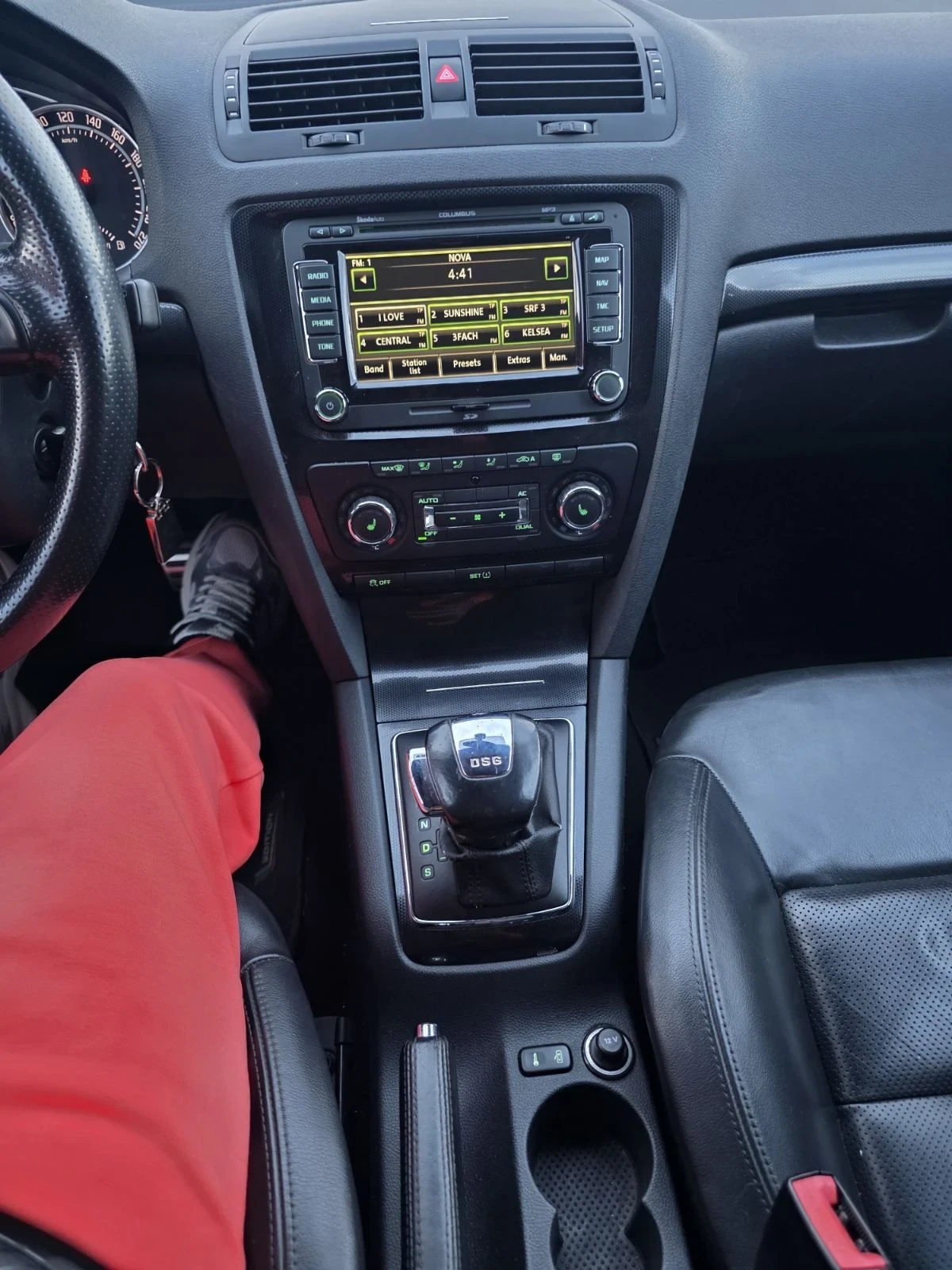 Skoda Octavia VRS, снимка 11 - Автомобили и джипове - 56605483