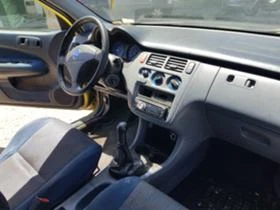 Honda Hr-v 1,6i -105kc, снимка 8