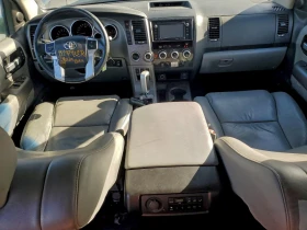 Toyota Sequoia LIMITED* 5.7* V8* ПОДГРЕВ* КАМЕРА* КЕЙЛЕС, снимка 7 - Автомобили и джипове - 53649980