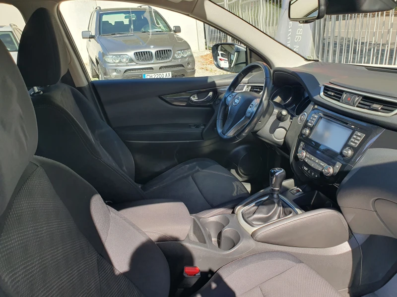 Nissan Qashqai КАТО НОВA, снимка 15 - Автомобили и джипове - 51819147