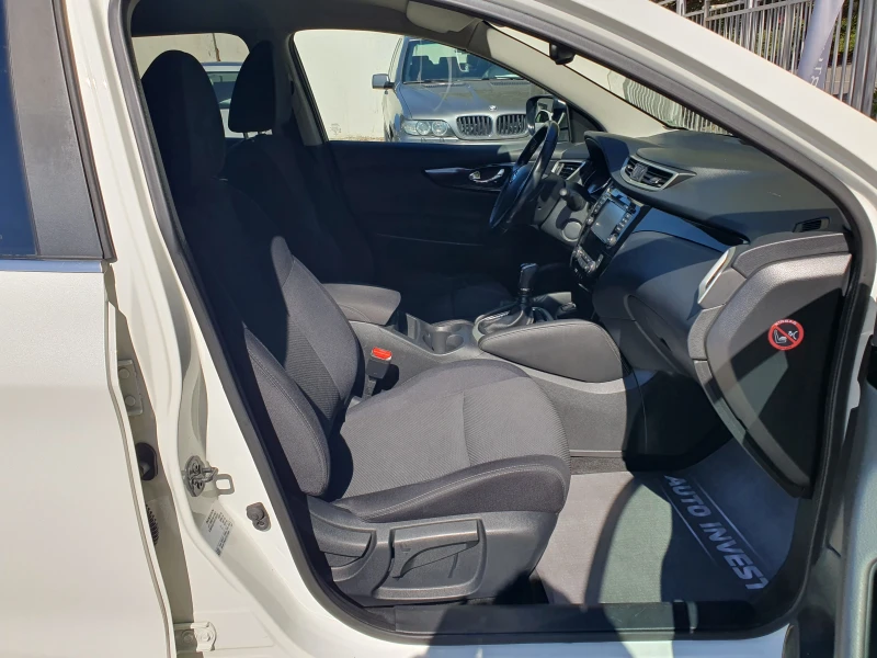Nissan Qashqai КАТО НОВA, снимка 14 - Автомобили и джипове - 51819147