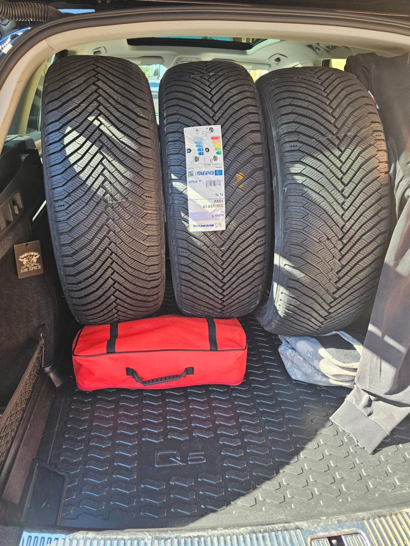 Audi Q5 2.0tfsi, снимка 15 - Автомобили и джипове - 52677498