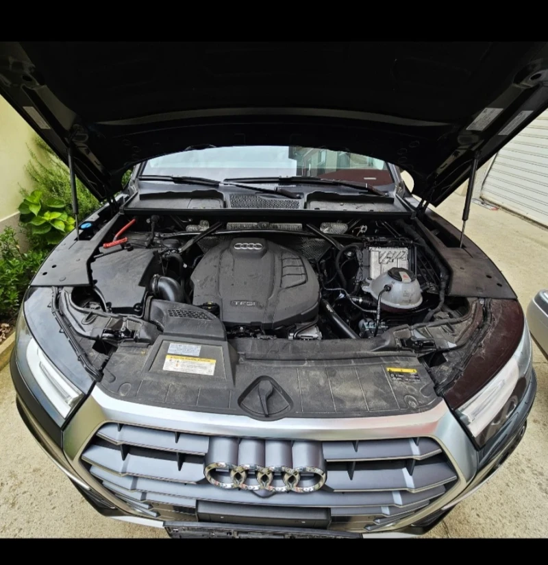 Audi Q5 2.0tfsi, снимка 8 - Автомобили и джипове - 52677498