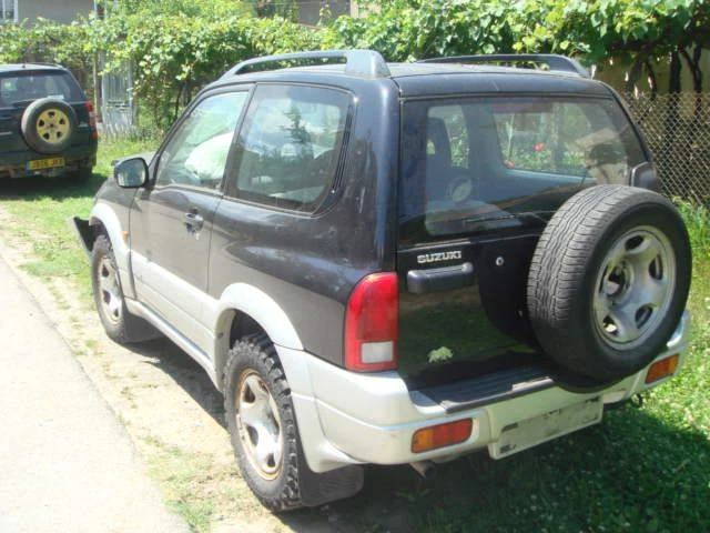 Suzuki Grand vitara 2.0 16V, снимка 3 - Автомобили и джипове - 46834366