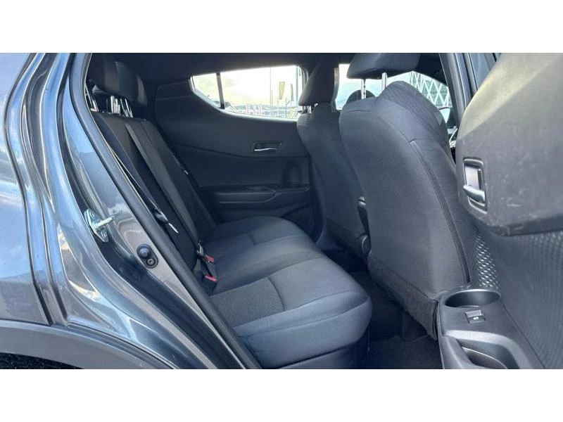 Toyota C-HR  1.8HSD CENTER - изображение 7