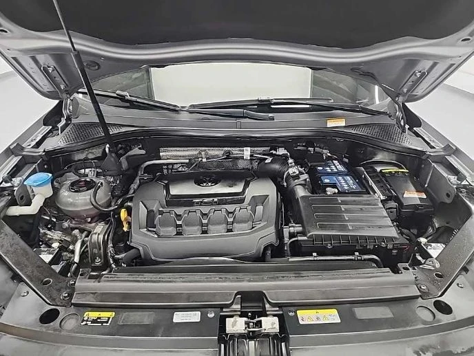 VW Tiguan, снимка 5 - Автомобили и джипове - 56689687