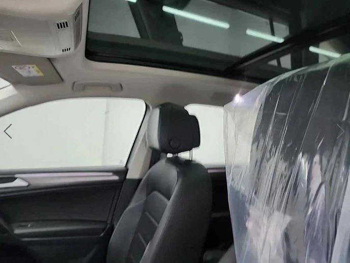 VW Tiguan, снимка 14 - Автомобили и джипове - 56689687