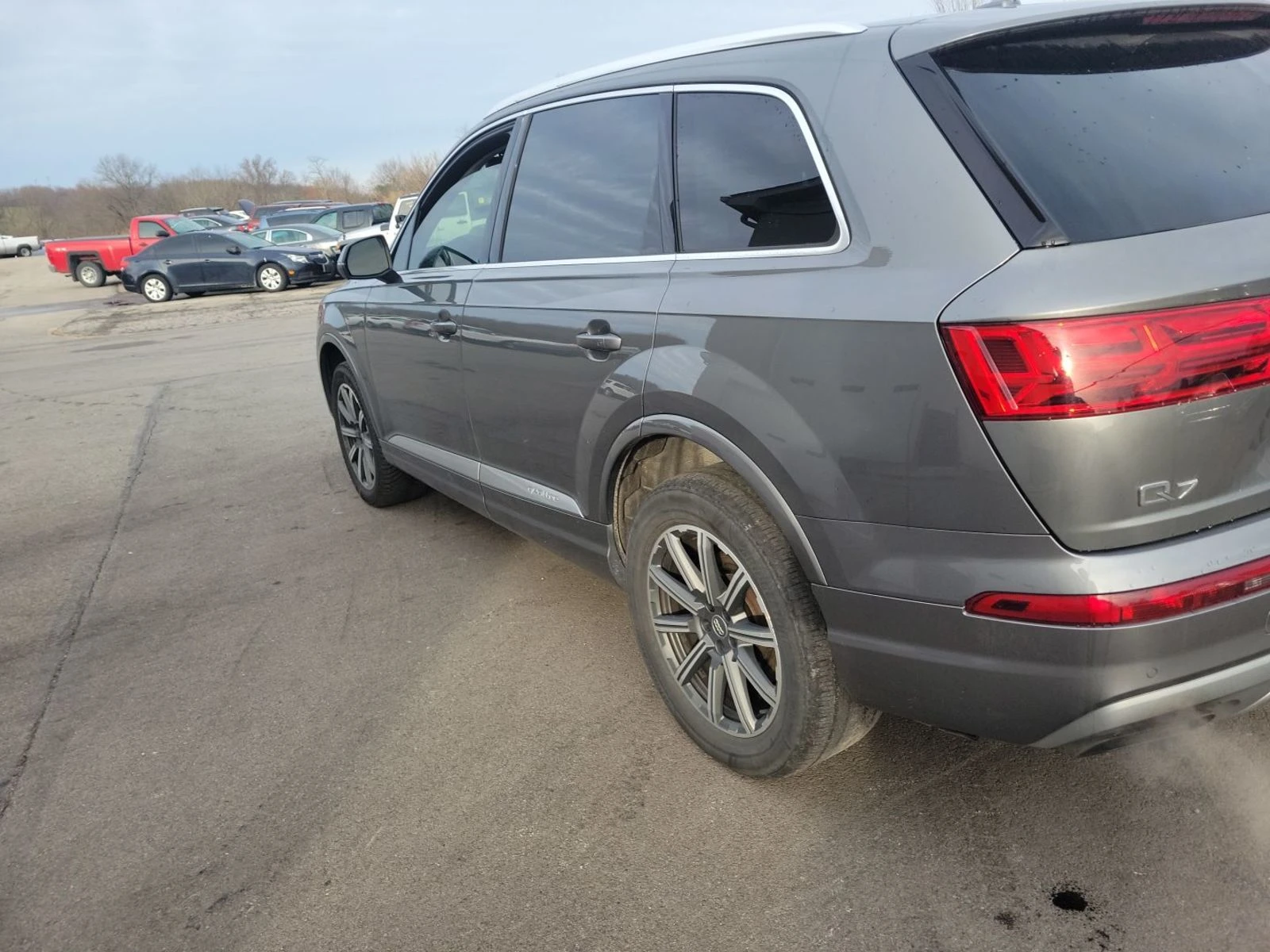 Audi Q7 3.0T* PRESTIGE* ДИГИТАЛНО* ТАБЛО* ДИСТРОНИК* 360КА - изображение 2