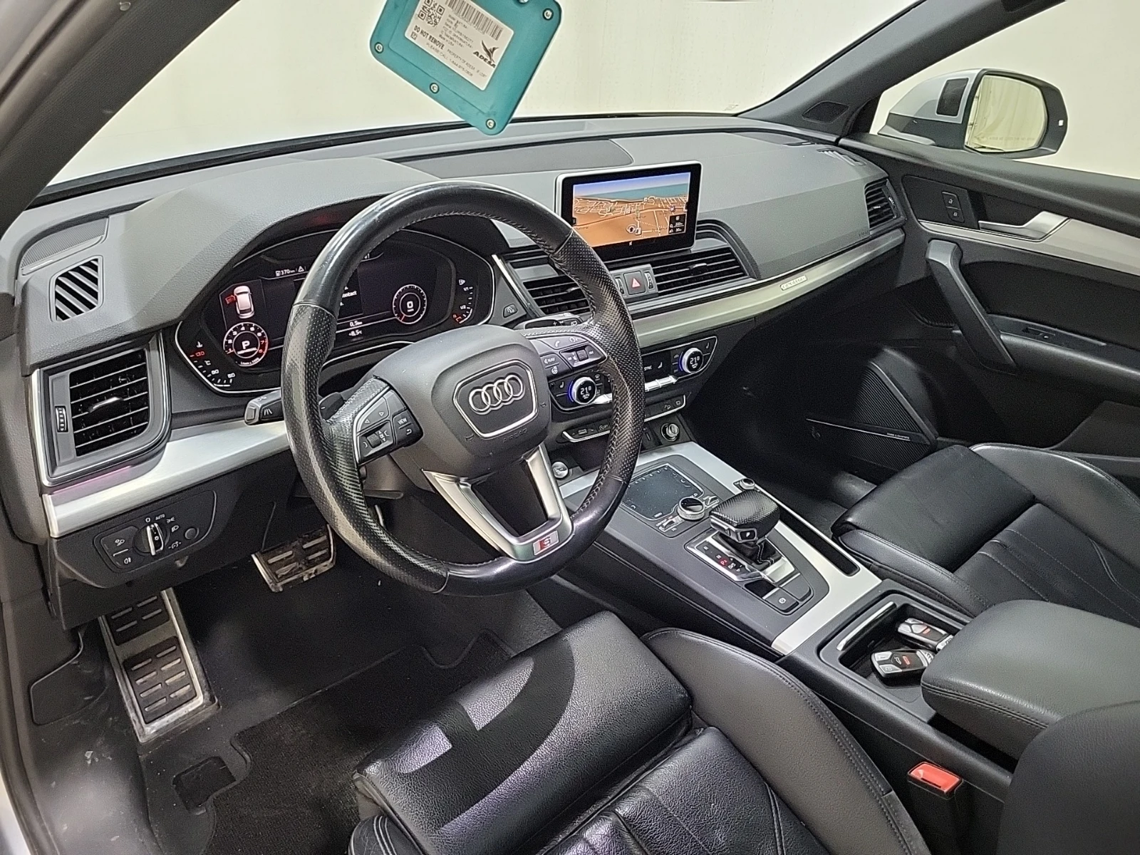 Audi Q5 Technik* ЦЕНА ДО БЪЛГАРИЯ * (CARFAX)* АВТО КРЕДИТ* - изображение 8