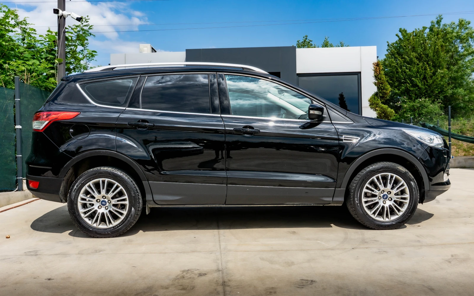 Ford Kuga 2.0 TDCI-4x4-АВТОМАТИК-94 479 РЕАЛНИ КИЛОМЕТРА!!! - изображение 5