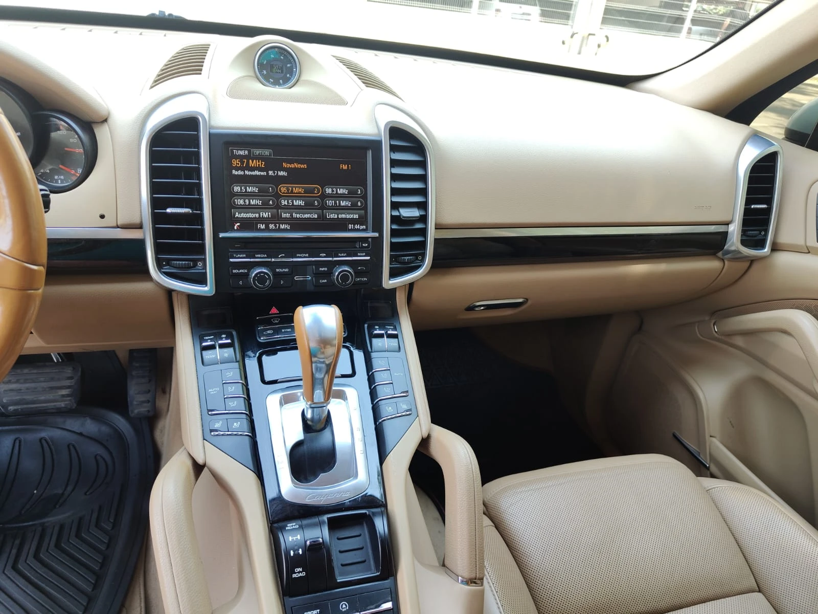 Porsche Cayenne  - изображение 6