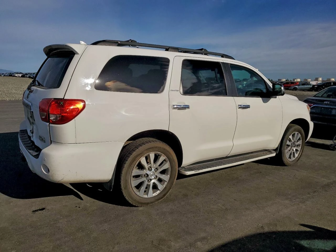 Toyota Sequoia LIMITED* 5.7* V8* ПОДГРЕВ* КАМЕРА* КЕЙЛЕС - изображение 2