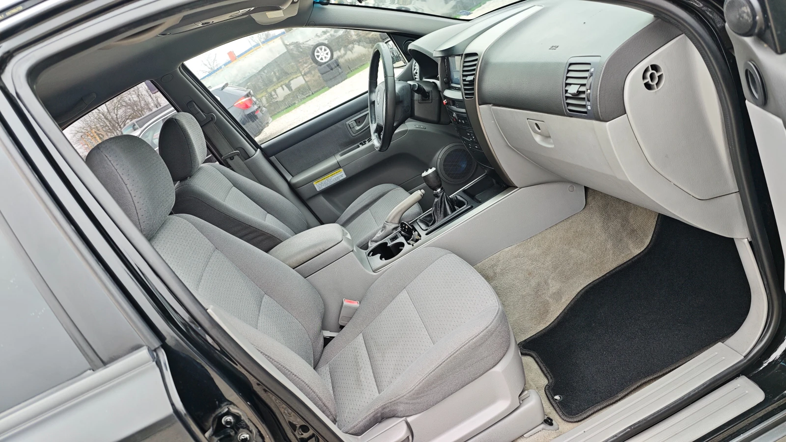 Kia Sorento ПРОДАДЕНА 08.МАРТ.2026г, снимка 12 - Автомобили и джипове - 53664218