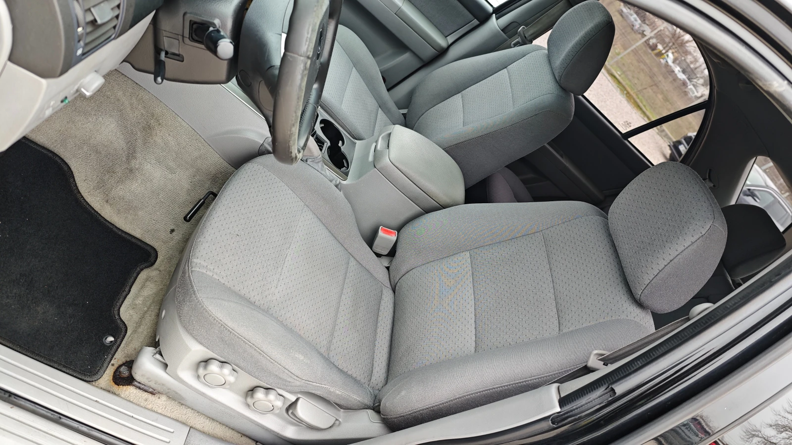 Kia Sorento ПРОДАДЕНА 08.МАРТ.2026г, снимка 16 - Автомобили и джипове - 53664218