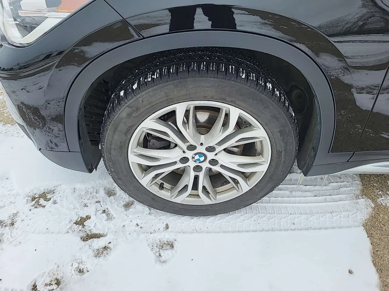 BMW X1 XDRIVE28I /CARFAX / Подгрев/Панорама/Памет/, снимка 16 - Автомобили и джипове - 54152441