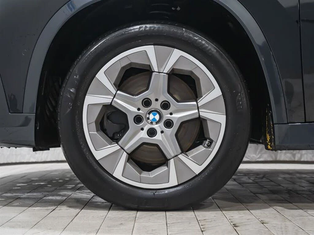 BMW X1 * X-DRIVE28I* ПРЕДСТАВИТЕЛСТВО* , снимка 6 - Автомобили и джипове - 54477857