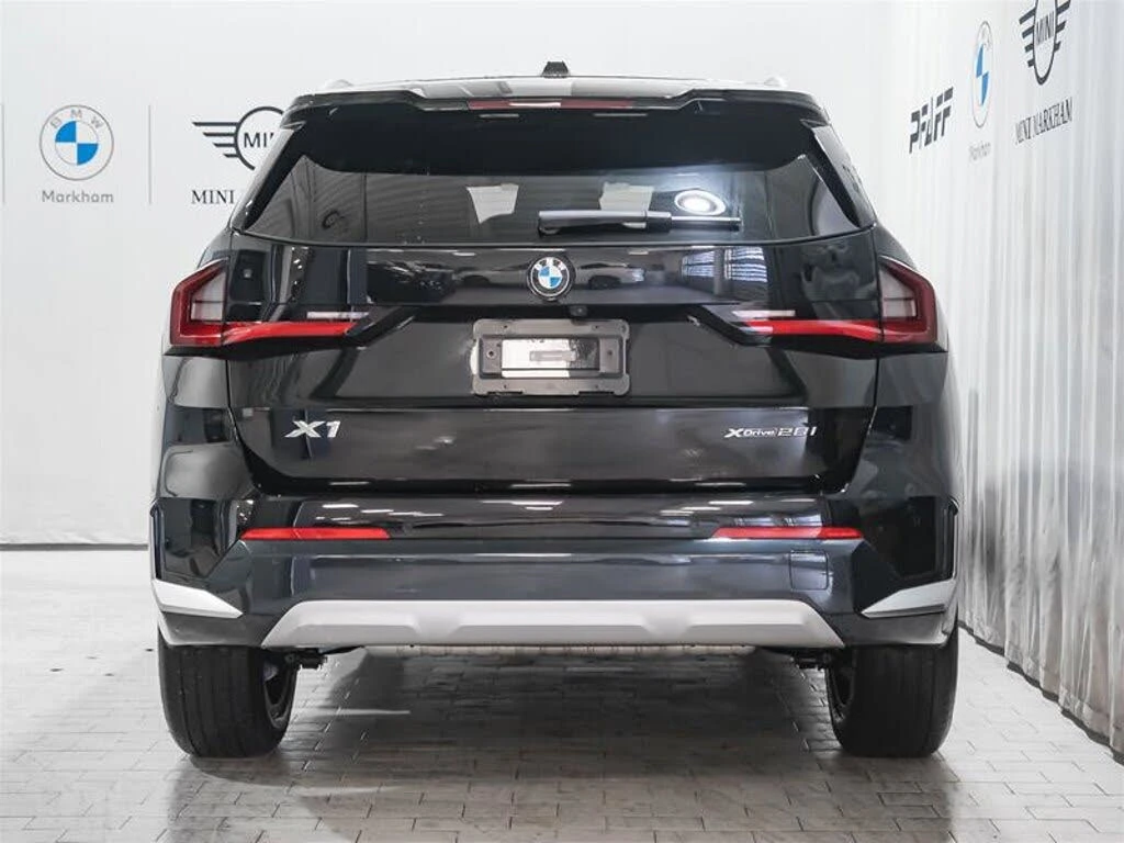 BMW X1 * X-DRIVE28I* ПРЕДСТАВИТЕЛСТВО* , снимка 5 - Автомобили и джипове - 54477857