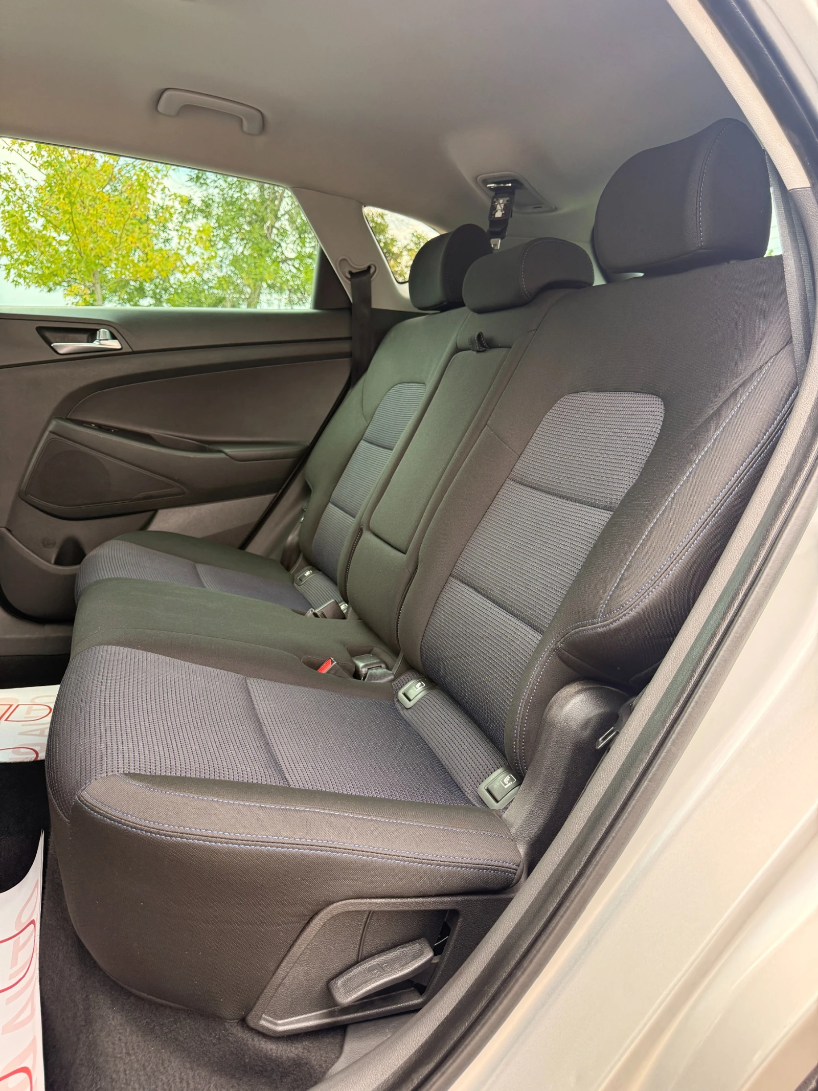 Hyundai Tucson 1.7 CRDI* X-Possible* 156000км* , снимка 9 - Автомобили и джипове - 55135151