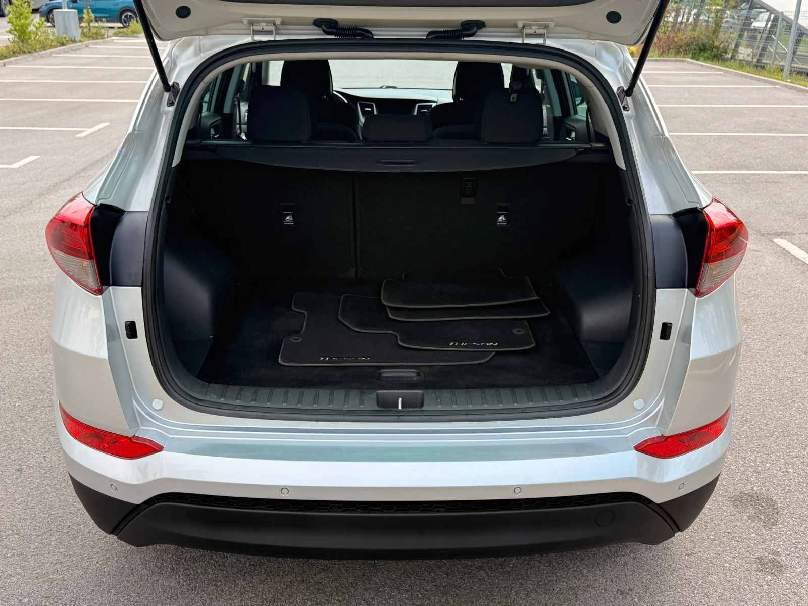 Hyundai Tucson 1.7 CRDI* X-Possible* 156000км* , снимка 14 - Автомобили и джипове - 55135151