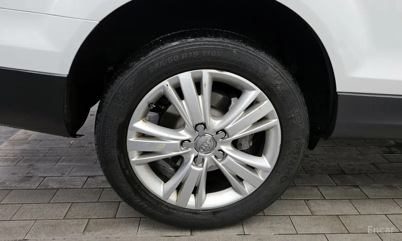 Audi Q7 3.0 TDI QUATRO, снимка 5 - Автомобили и джипове - 55351964