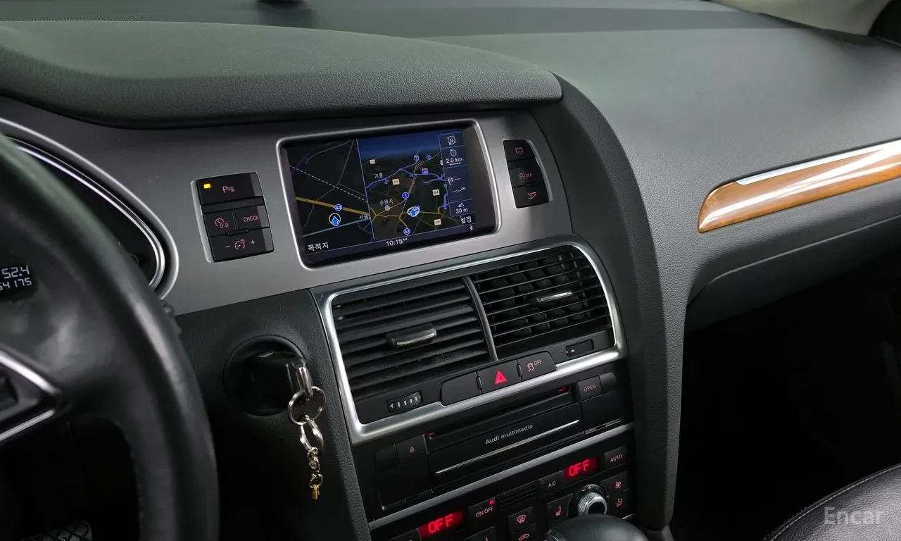 Audi Q7 3.0 TDI QUATRO, снимка 9 - Автомобили и джипове - 55351964