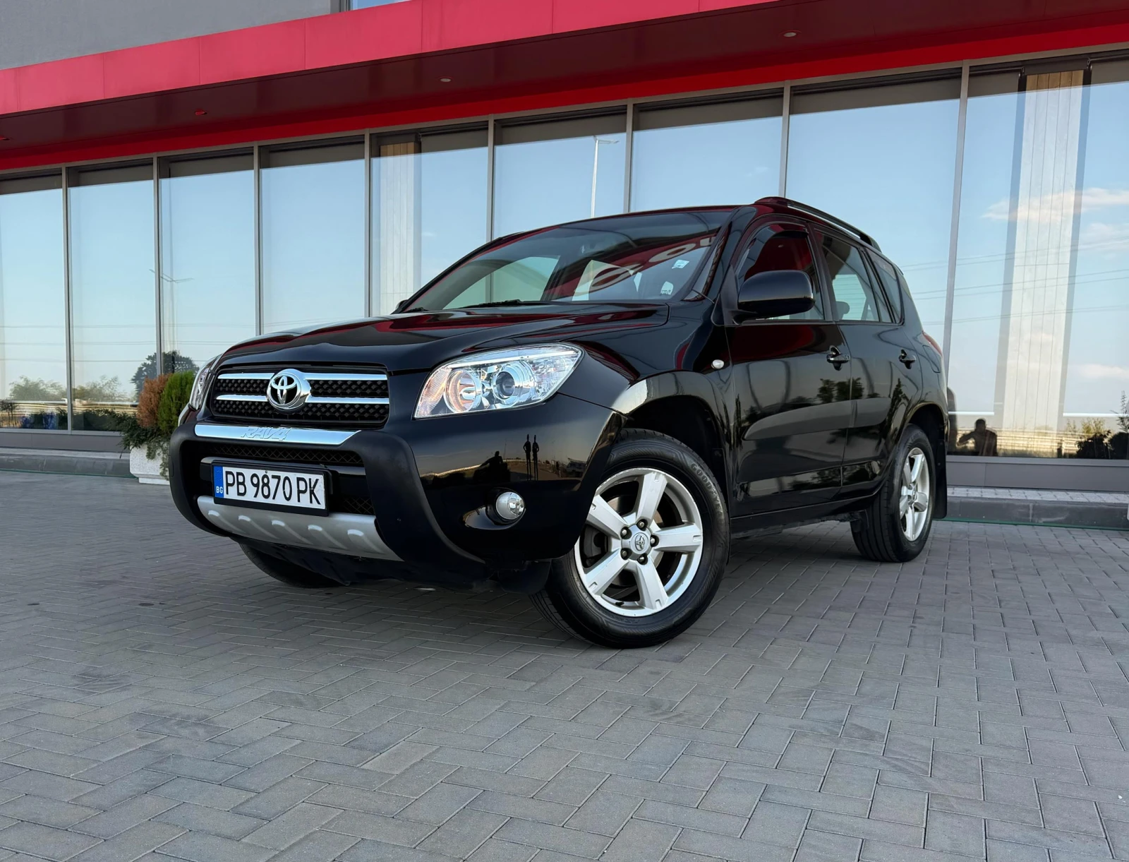 Toyota Rav4 2.0 VVT-i Luxury