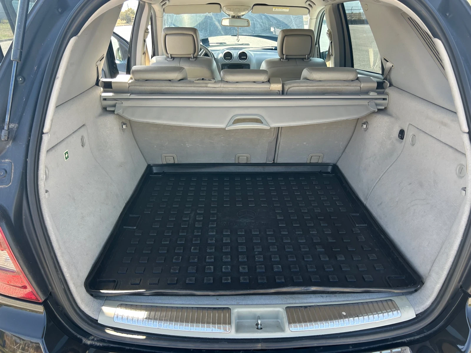 Mercedes-Benz ML 320, снимка 15 - Автомобили и джипове - 56634757