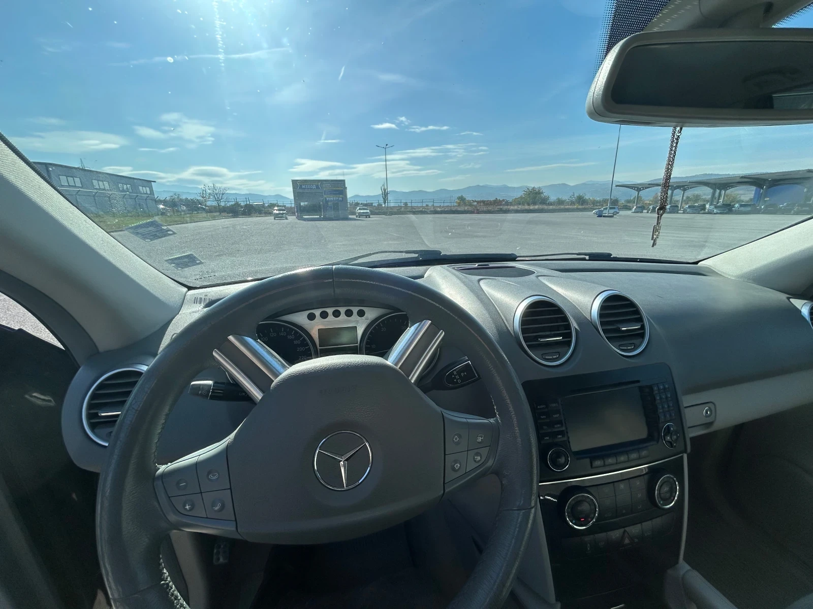 Mercedes-Benz ML 320, снимка 13 - Автомобили и джипове - 56634757