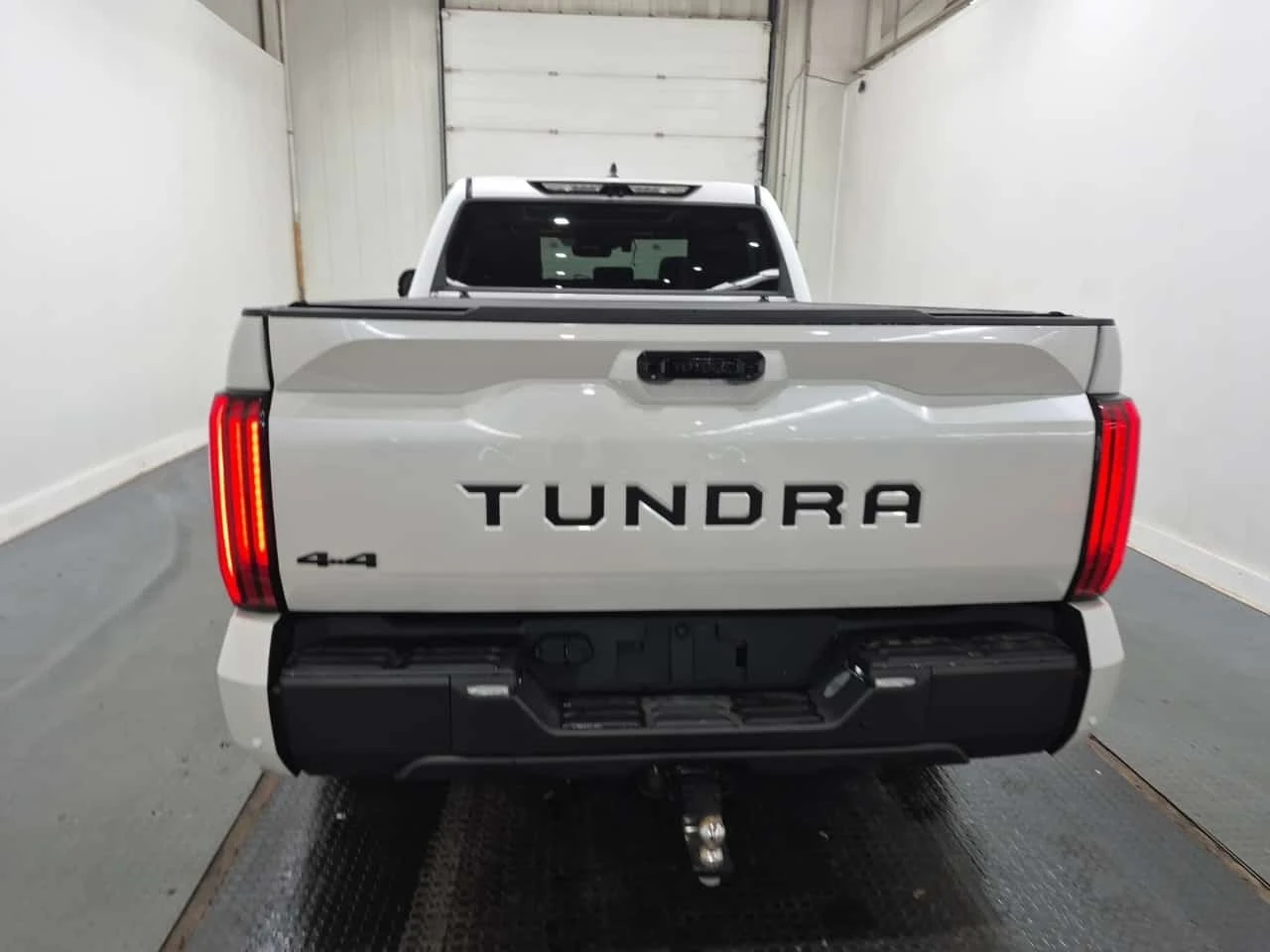 Toyota Tundra * 4x4 Crewmax Long Bed Limited Hybrid Crew Cab Std | Mobile.bg � ����������� 4