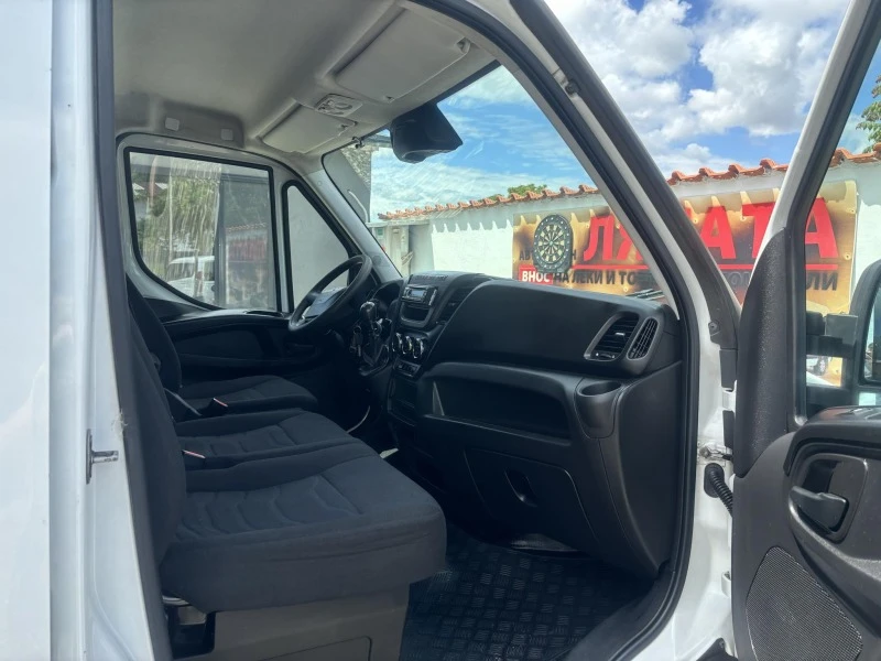 Iveco Daily 35s16 XXL Euro 6 Клима , снимка 13 - Бусове и автобуси - 45554473