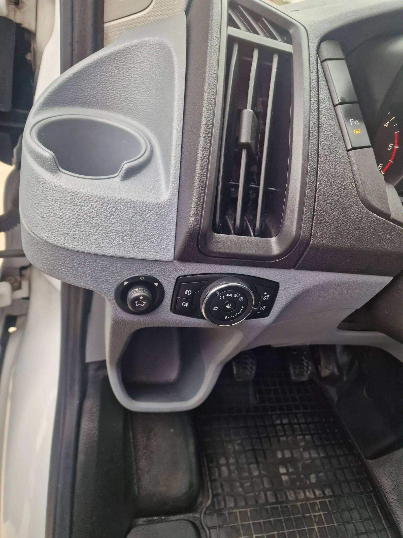 Ford Transit Макси 2.0 TDCI клима, снимка 16 - Бусове и автобуси - 53998528