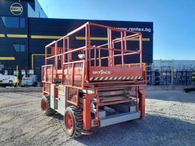 Автовишка Друга марка Ножична Skyjack SJ8831 12м, снимка 3