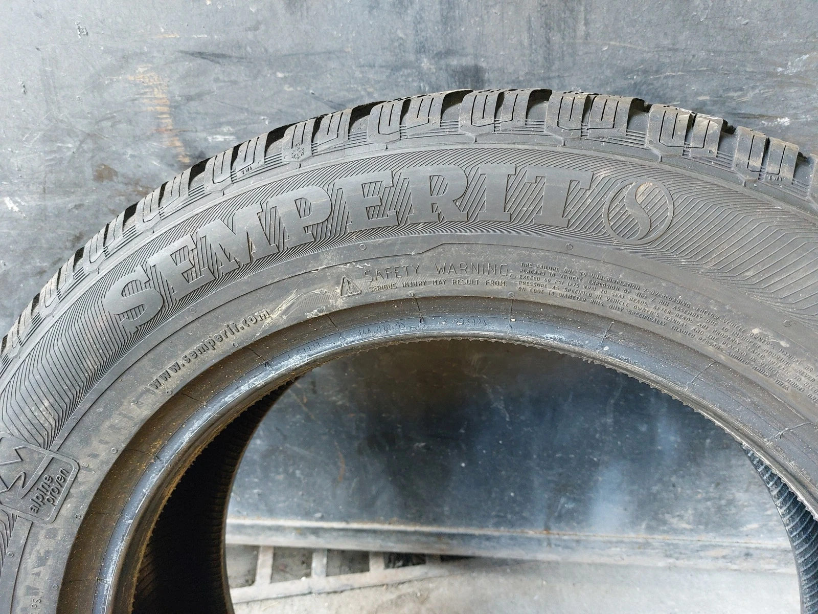 ���� 235/60R18 | Mobile.bg � ����������� 4