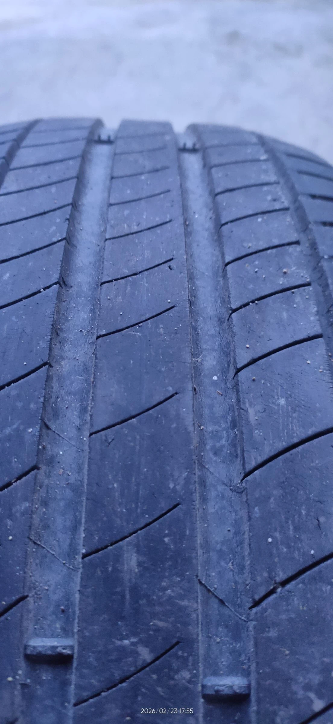 ���� 215/60R17 | Mobile.bg � ����������� 3