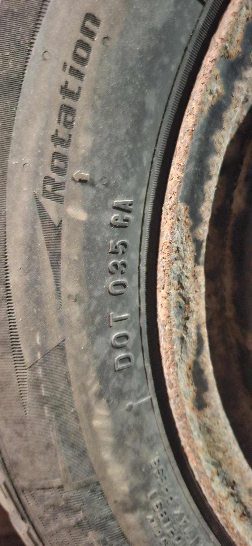 Гуми с джанти Nexen 185/60R15, снимка 2 - Гуми и джанти - 56152651