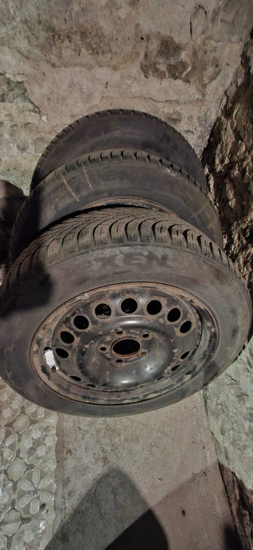 Гуми с джанти Nexen 185/60R15