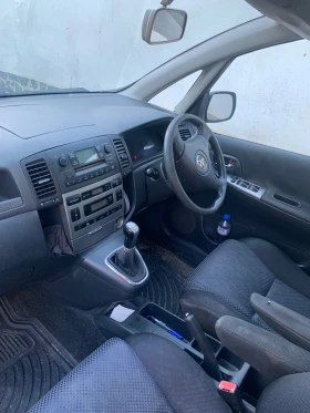 Toyota Corolla verso, снимка 7