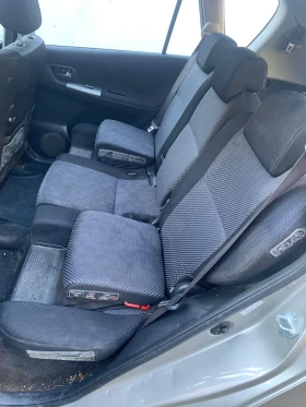 Toyota Corolla verso, снимка 9