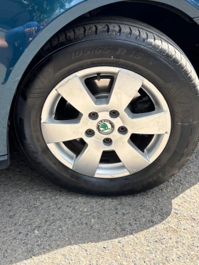 Skoda Octavia Facelift edition 20 - 10800 лв. - 79975304 | Car24.bg