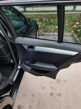 Mercedes-Benz C 220, снимка 7