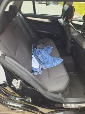 Mercedes-Benz C 220, снимка 6