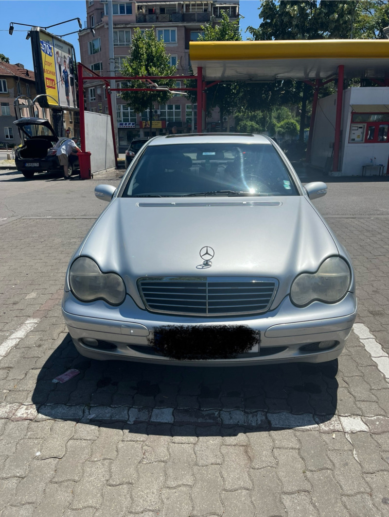 Mercedes-Benz C 200, снимка 1 - Автомобили и джипове - 46352012